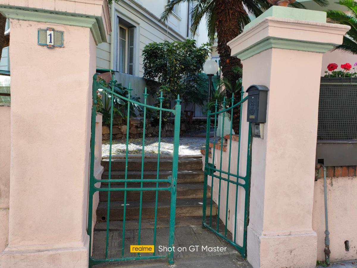 Villa Arcobaleno Rondo Garibaldi Sanremo Exterior photo